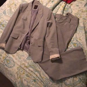 Light grey pant suit!